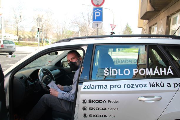 Škoda Auto pomáhá